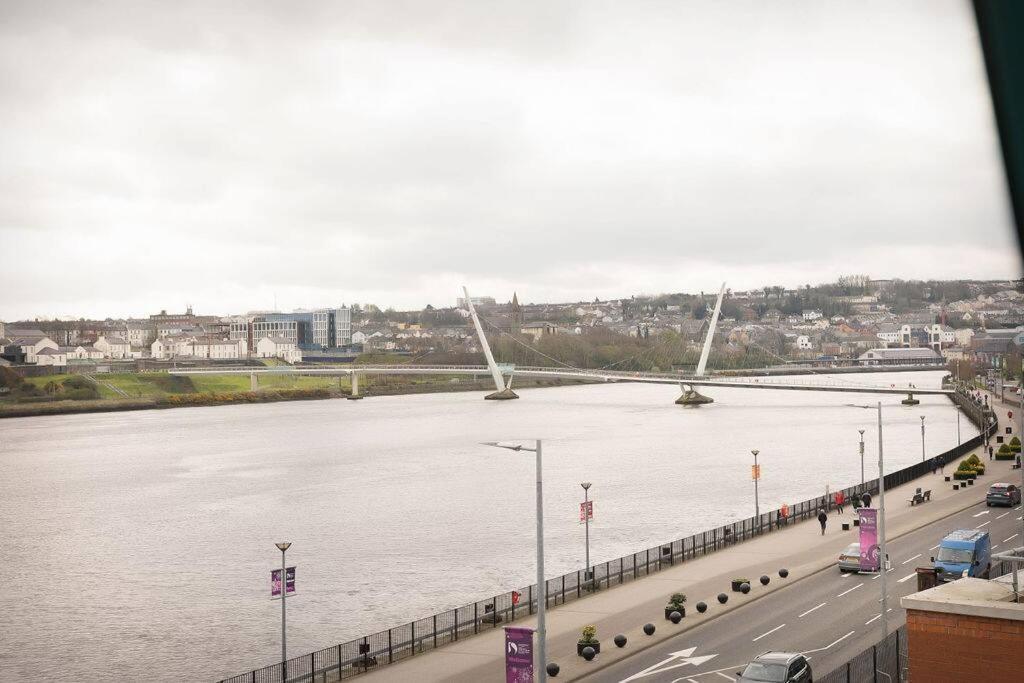 City Centre Riverview Apartment Londonderry Exteriér fotografie